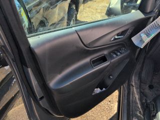 2019 Chevrolet Equinox LT - Driver's Front Door Image